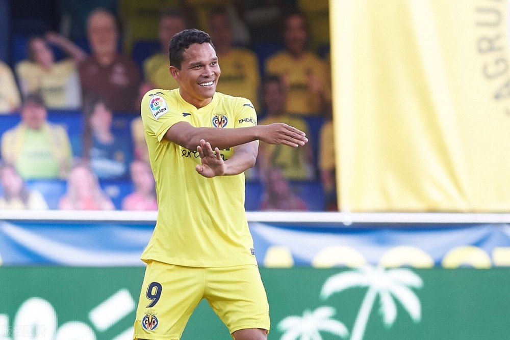 lol-包含转会期突围战来临；上海海港围绕欧联官宣签约；悬念犹存；训练强度明显提升的词条